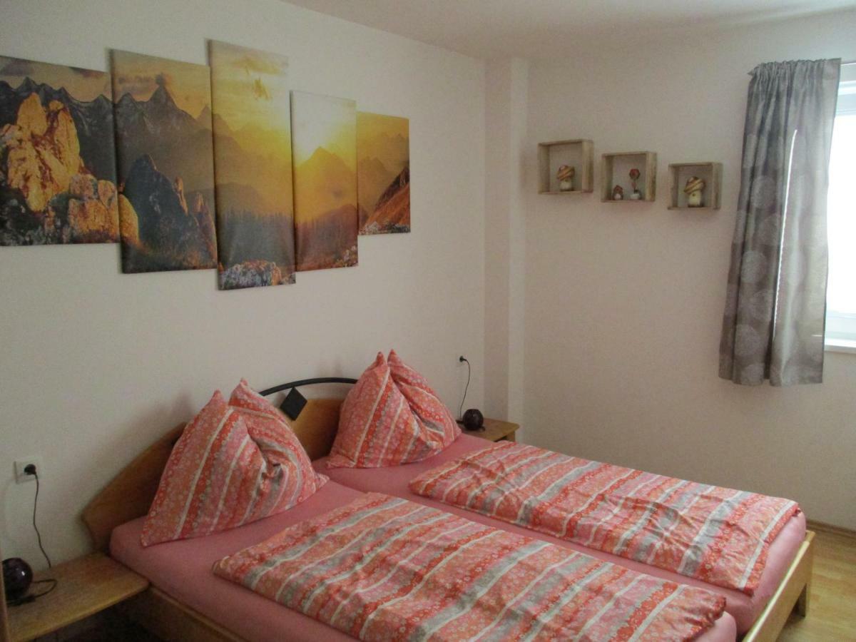Appartement Alexandra Flattach Dış mekan fotoğraf